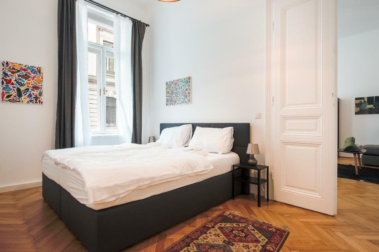 Grand Soho II Apartment Vienna Exterior photo