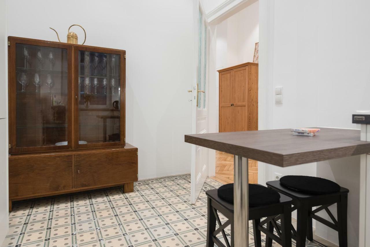 Grand Soho II Apartment Vienna Exterior photo