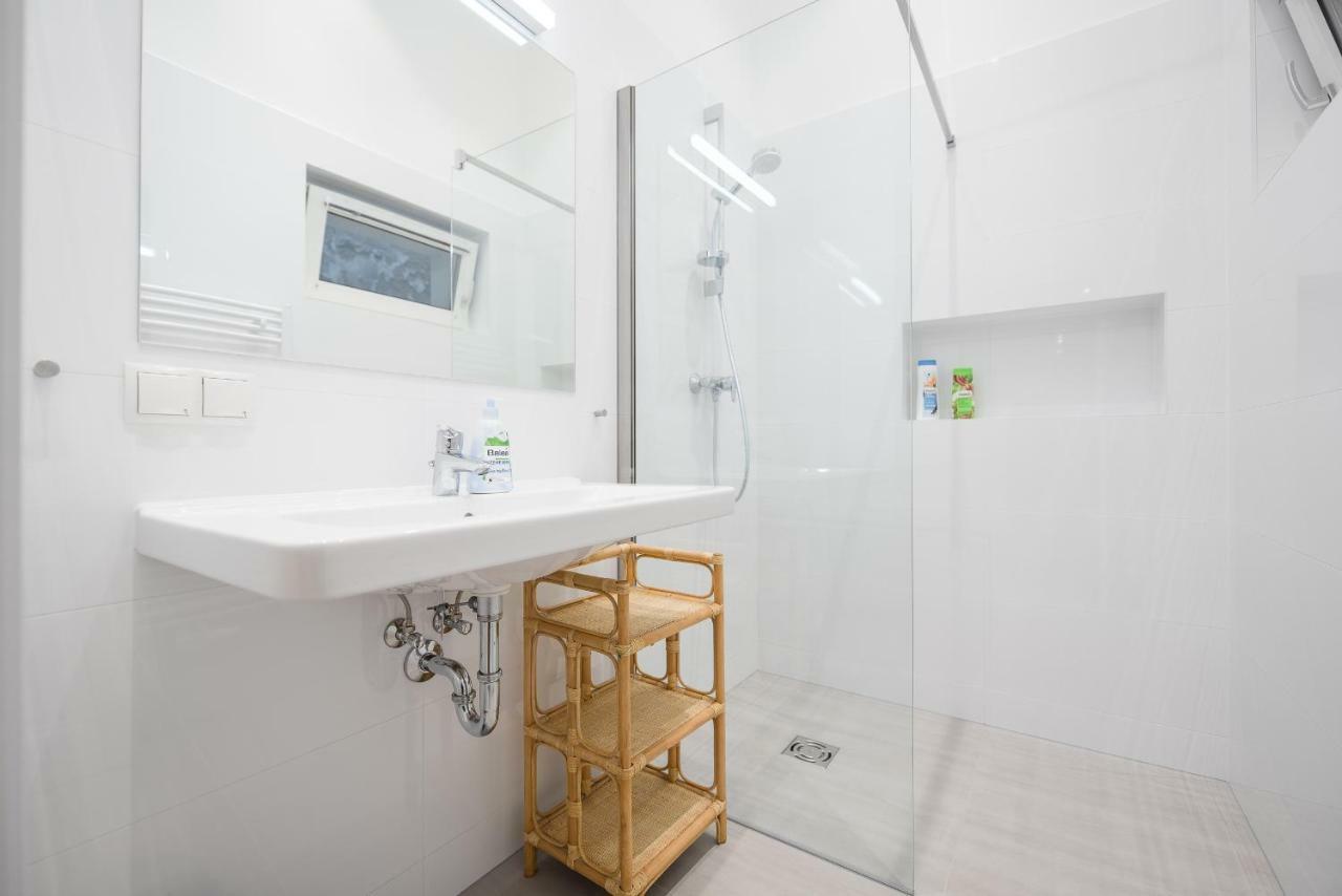 Grand Soho II Apartment Vienna Exterior photo