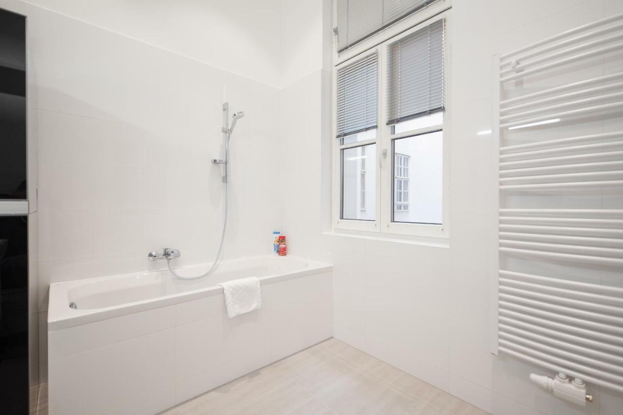 Grand Soho II Apartment Vienna Exterior photo