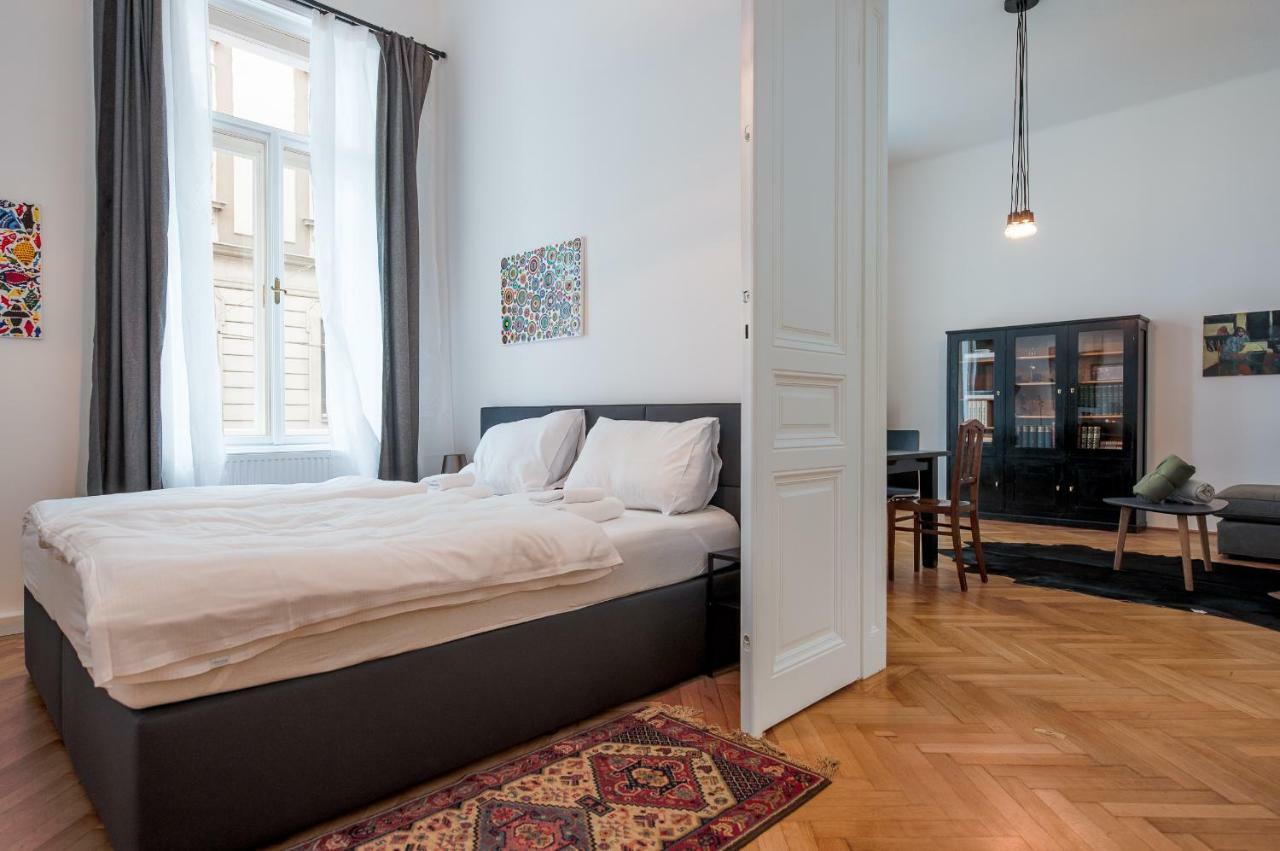 Grand Soho II Apartment Vienna Exterior photo