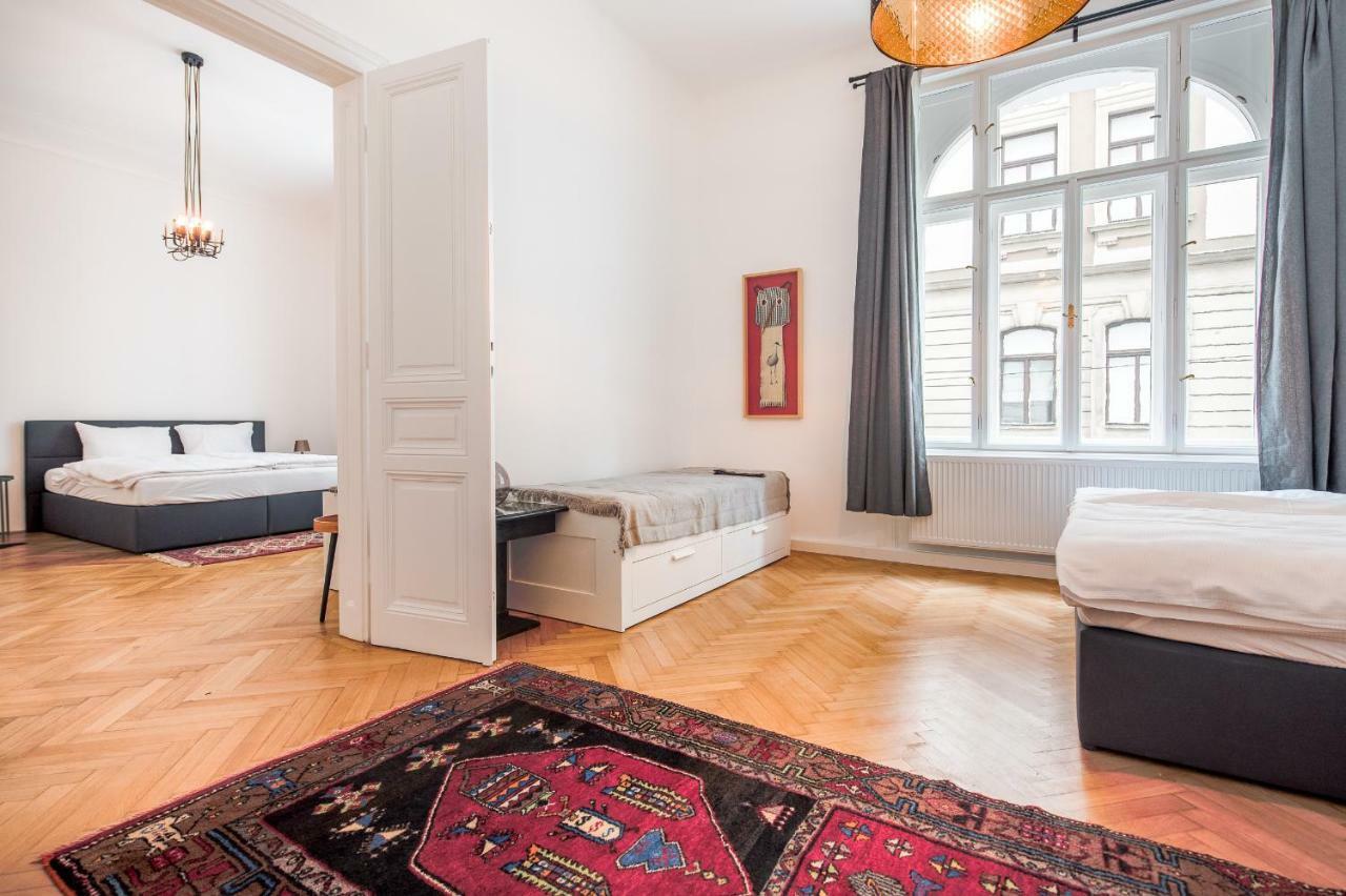 Grand Soho II Apartment Vienna Exterior photo